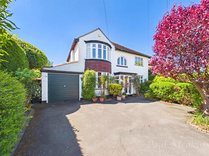4 Bedroom Detached House For Sale In Church Way, Sanderstead, CR2