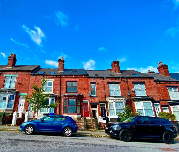 4 Bedroom Terraced House To Rent In Joshua Road, Sheffield, S7