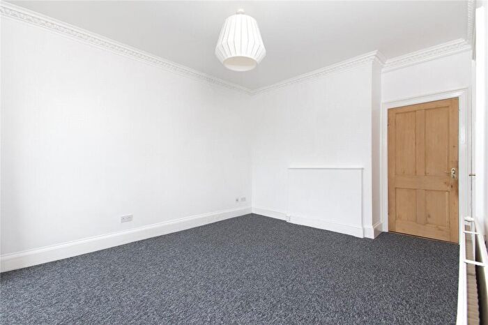 1 Bedroom Flat To Rent In Winton Place, Edinburgh, EH33
