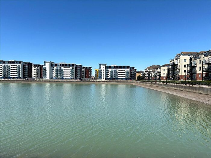 2 Bedroom Apartment For Sale In Midway Quay, Eastbourne, East Sussex, BN23