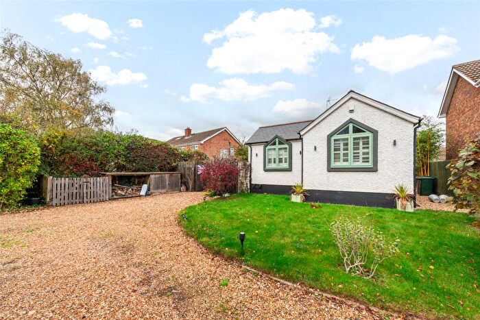 2 Bedroom Bungalow For Sale In Cotton End Road, Wilstead, Bedfordshire, MK45