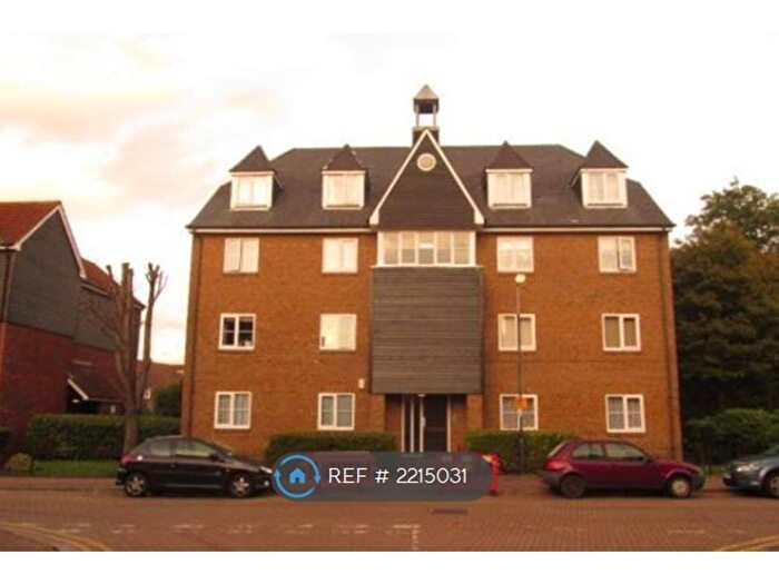 2 Bedroom Flat To Rent In Northumberland Road, London, E6