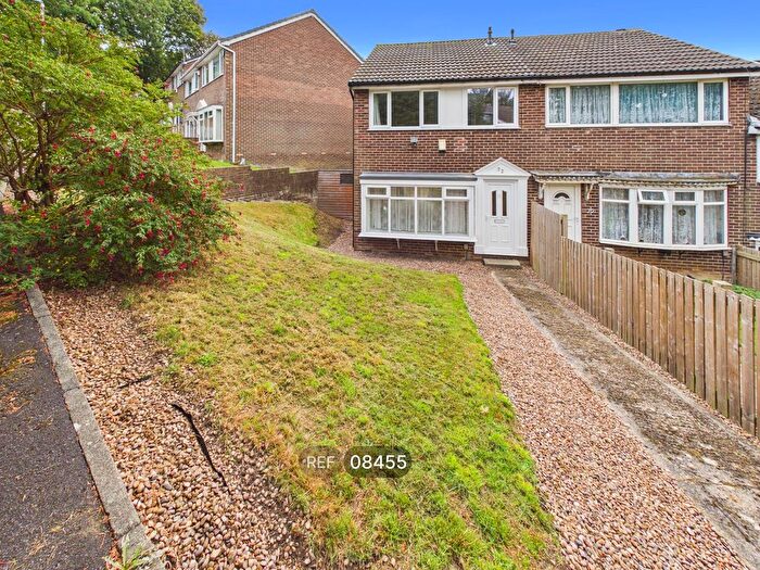 3 Bedroom Semi-detached House To Rent In Ramshead Crescent, Leeds, LS14