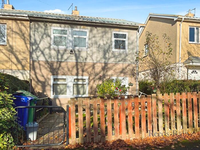 3 Bedroom Semi Detached House For Sale In Fouracres Road, Manchester, Greater Manchester, M23