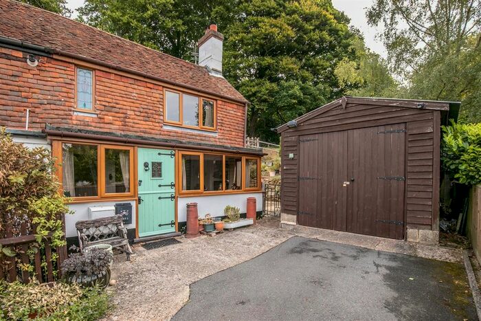 2 Bedroom Semi-Detached House For Sale In High Street, Burwash, Etchingham, TN19