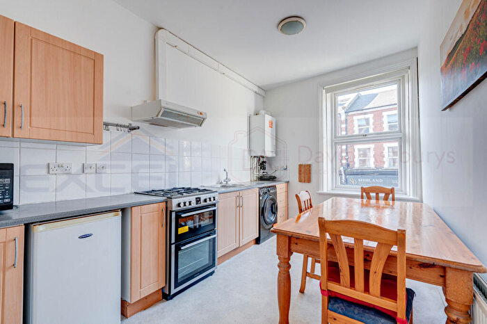 2 Bedroom Apartment To Rent In Salusbury Road, Queens Park, London, NW6