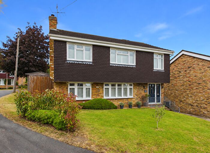 5 Bedroom Detached House For Sale In Highwoods Close, Marlow Bottom, Buckinghamshire, SL7