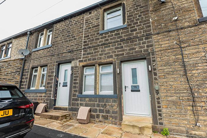 1 Bedroom Terraced House For Sale In Rochdale Road, Ripponden, HX6
