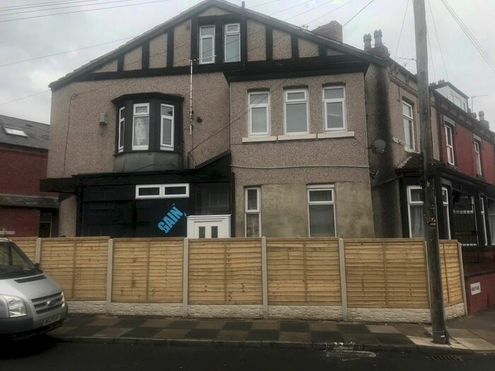 1 Bedroom Flat To Rent In Shepherds Place, Leeds, LS8