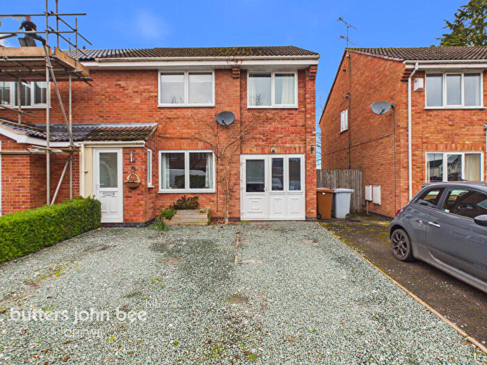 3 Bedroom Semi Detached House For Sale In Bickley Close, Crewe, CW2