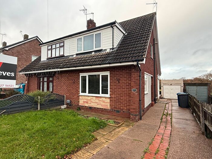 3 Bedroom Semi-Detached House To Rent In Orchard Close, Tamworth, B77