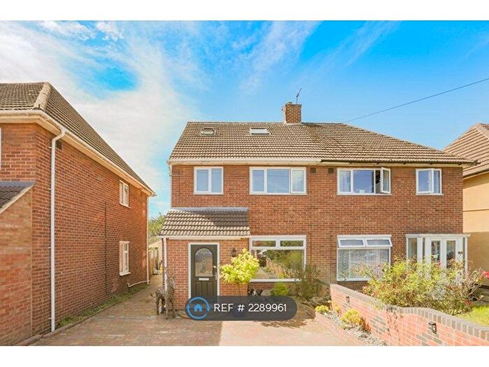 3 Bedroom Semi-Detached House To Rent In Long Lane, Oxford, OX4