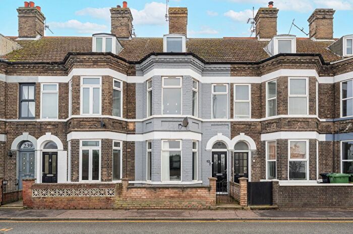 4 Bedroom Terraced House For Sale In High Street, Gorleston, NR31