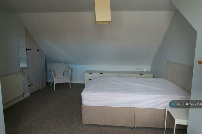 6 Bedroom Terraced House To Rent In Longmead Avenue, Bristol, BS7