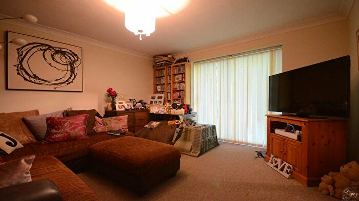 1 Bedroom Apartment To Rent In Horndean Road, Bracknell, RG12