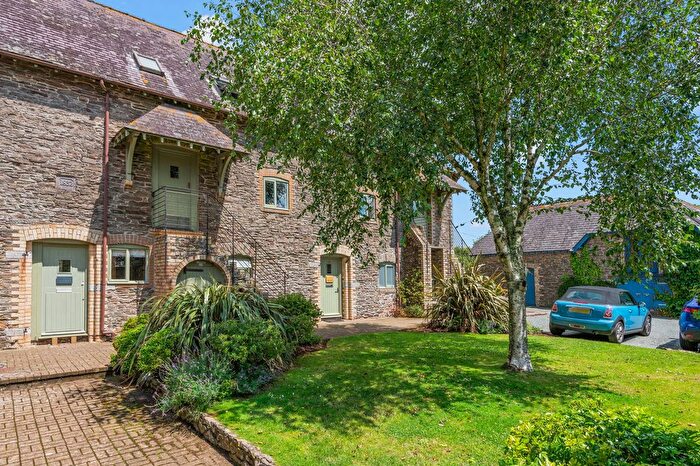 4 Bedroom Terraced House For Sale In Stoke Road, Noss Mayo, Plymouth, Devon, PL8