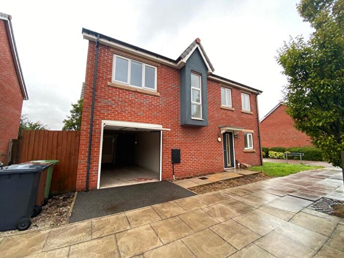 3 Bedroom House To Rent In Keble Road, L20