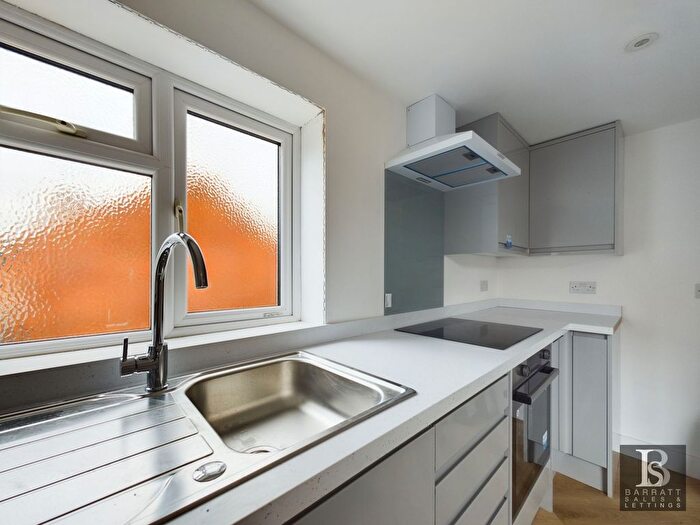 2 Bedroom Flat To Rent In Clarendon Road, Earley, Reading, RG6