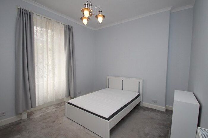 1 Bedroom Flat To Rent In Church Street, Glasgow, G11