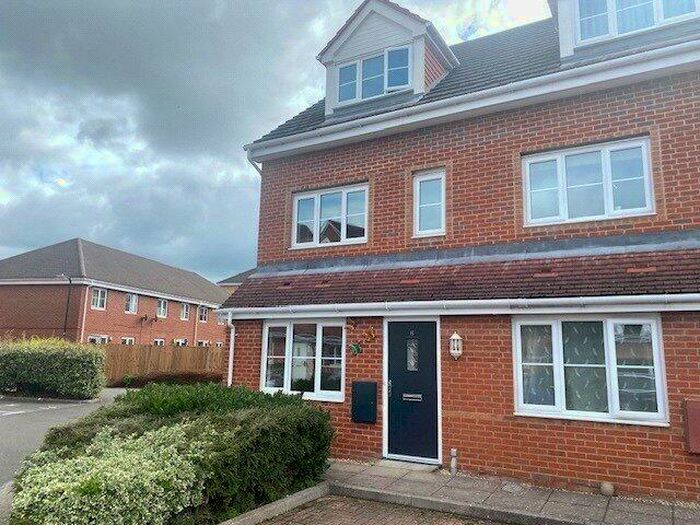 1 Bedroom Maisonette To Rent In Rolling Mill Mews, Eastleigh, Hampshire, SO50