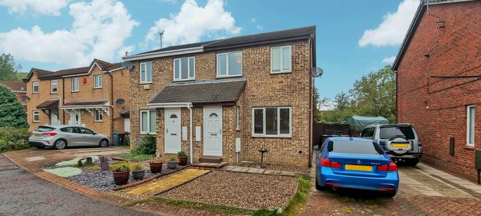 3 Bedroom Semi-Detached House To Rent In .Campion Court, Newton Aycliffe DL5