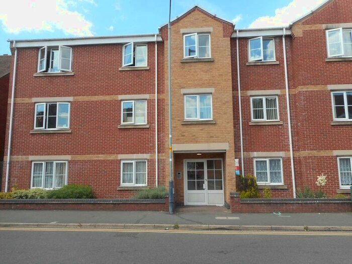 2 Bedroom Apartment To Rent In Henry Street, Nuneaton, CV11