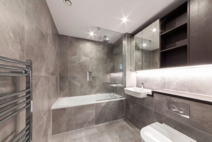 1 Bedroom Flat To Rent In Victoria Road, Acton, W3