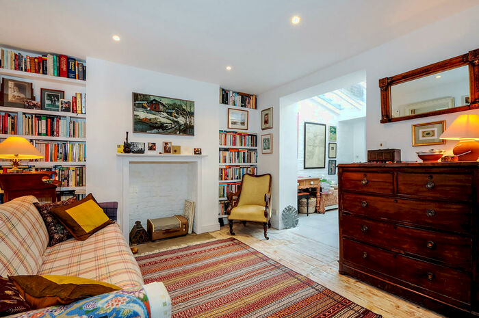 1 Bedroom Flat To Rent In Milverton Street, SE11