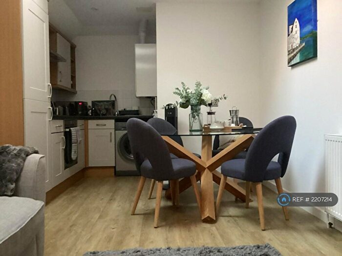 2 Bedroom Flat To Rent In Church Street, Woodbridge, IP12