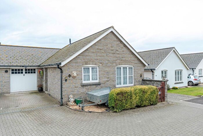 3 Bedroom Bungalow For Sale In Myrtle Tree Crescent, Sand Bay, Weston-Super-Mare, BS22