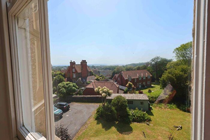1 Bedroom Flat To Rent In Sunnyside Road, Clevedon, BS21