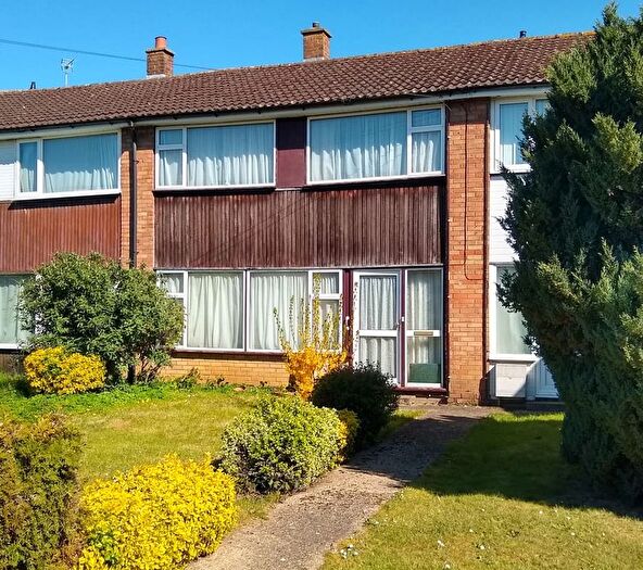 3 Bedroom Terraced House For Sale In The Chilterns, Kensworth, Dunstable, LU6