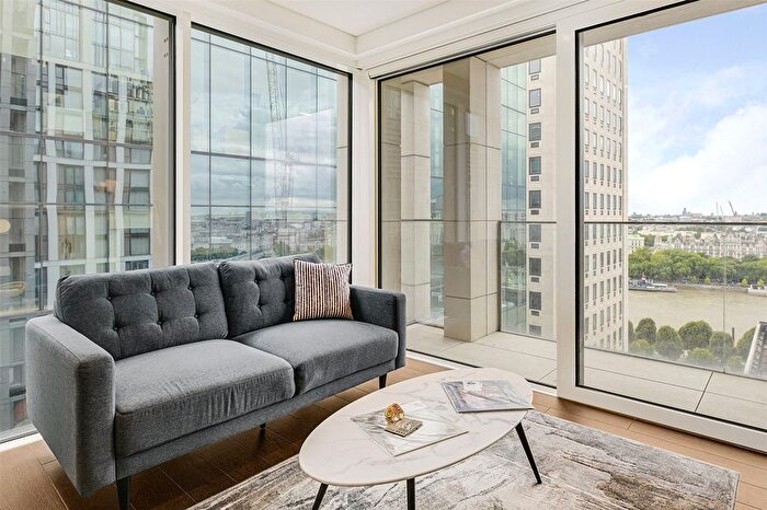 2 Bedroom Flat To Rent In Casson Square, London, SE1