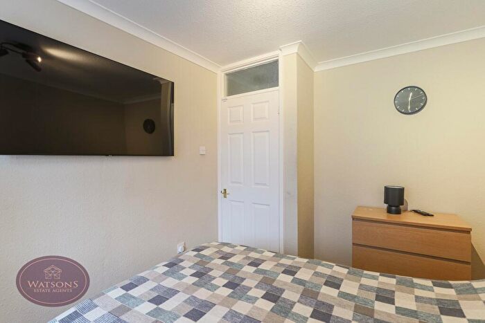 2 Bedroom Detached Bungalow For Sale In Boatmans Close, Ilkeston, DE7