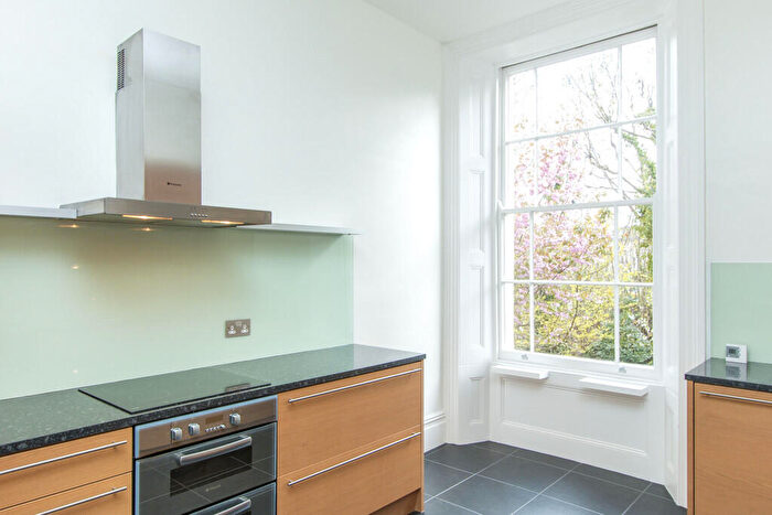 2 Bedroom Apartment To Rent In Osborne Road, Clifton, Bristol, BS8