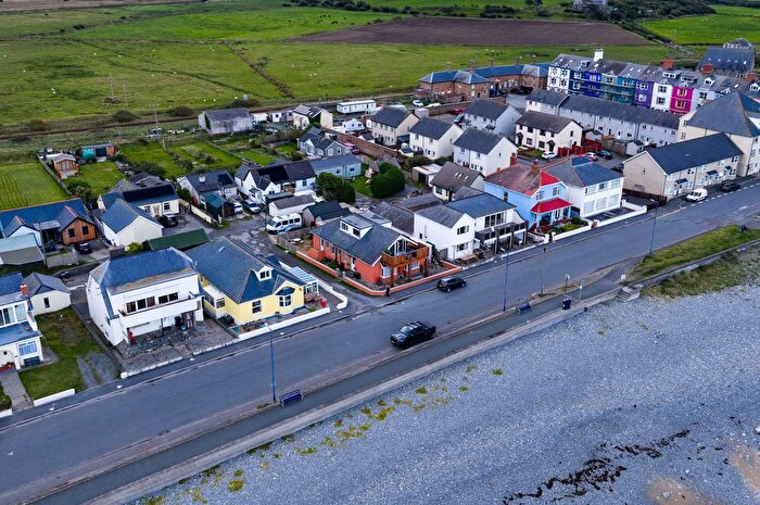 5 Bedroom Detached House For Sale In Borth, SY24