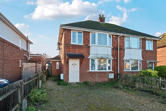 1 Bedroom Flat For Sale In Merewood Avenue, Sandhills, OX3