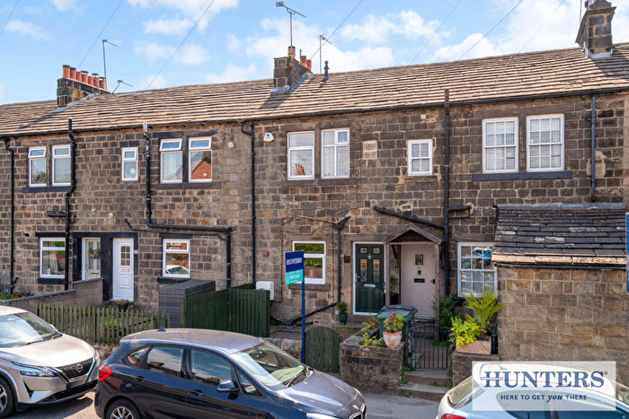 2 Bedroom Terraced House For Sale In Kirk Lane, Yeadon, Leeds, LS19