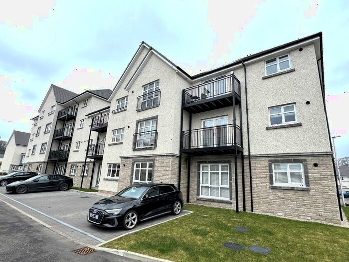 2 Bedroom Flat To Rent In Persley Den Gardens, Woodside, Aberdeen, AB21