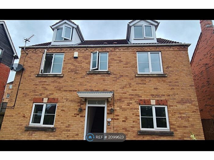 5 Bedroom Detached House To Rent In Mardling Avenue, Nottingham, NG5