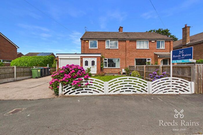 3 Bedroom Semi-Detached House For Sale In Green Lane, Wincham, Northwich, Cheshire, CW9