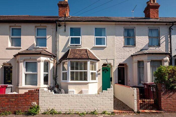3 Bedroom Terraced House For Sale In Newport Road, Reading, RG1