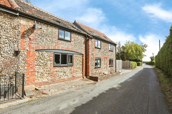 3 Bedroom Cottage For Sale In Blacksmith Road, Rede, Bury St. Edmunds, IP29