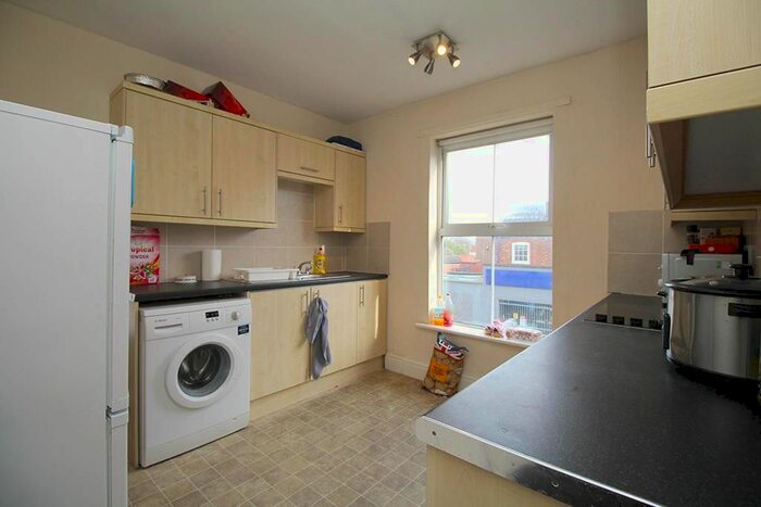 2 Bedroom Maisonette To Rent In Ashby Road, Loughborough, LE11