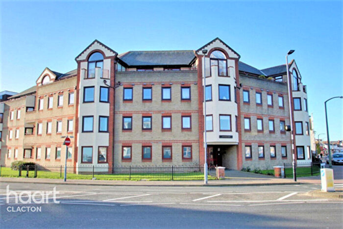 2 Bedroom Apartment For Sale In Rosemary Road, Clacton-On-Sea, CO15