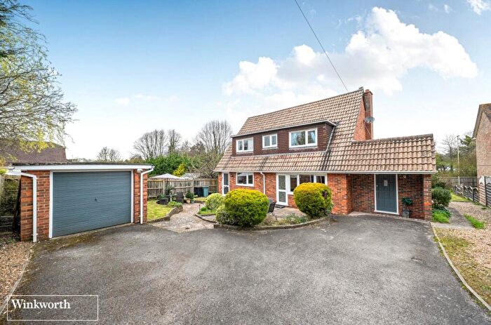 4 Bedroom Detached House For Sale In Old Worting Road, Basingstoke, Hampshire, RG22