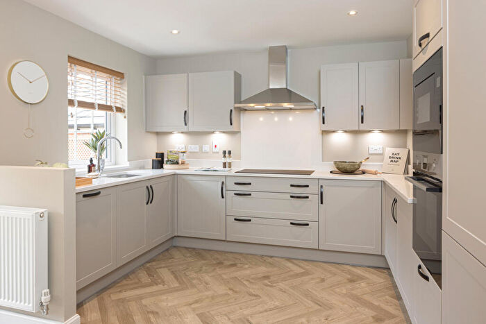 4 Bedroom Detached House For Sale In Oxlip Boulevard, Ipswich, IP1