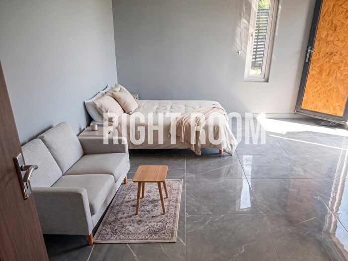 Studio To Rent In Studio Apartment, Merryoak Green, Southampton, SO19