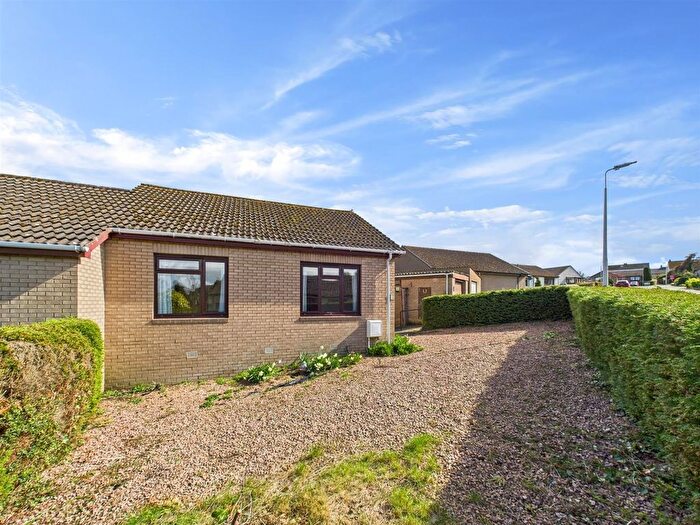 2 Bedroom Semi-Detached Bungalow For Sale In Beechgrove Place, Errol, PH2