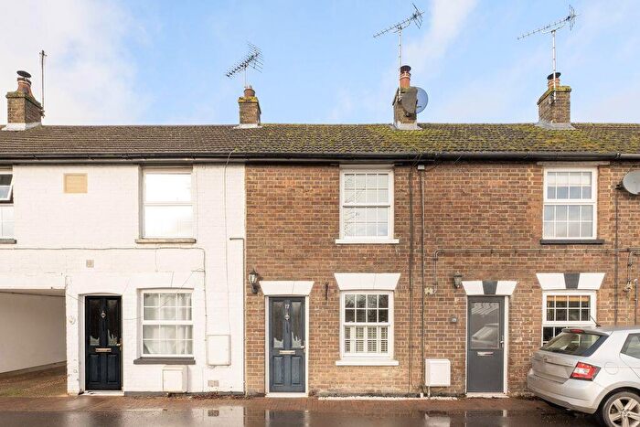 2 Bedroom Cottage For Sale In Cheddington Lane, Long Marston, Tring, HP23